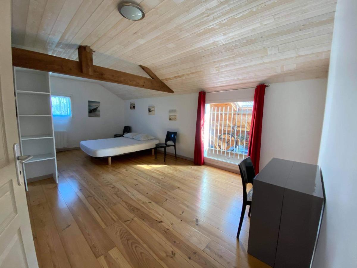 Ensemble De 3 Villas Avec Piscine Chauffee, Esprit Detente Sanguinet Eksteriør bilde